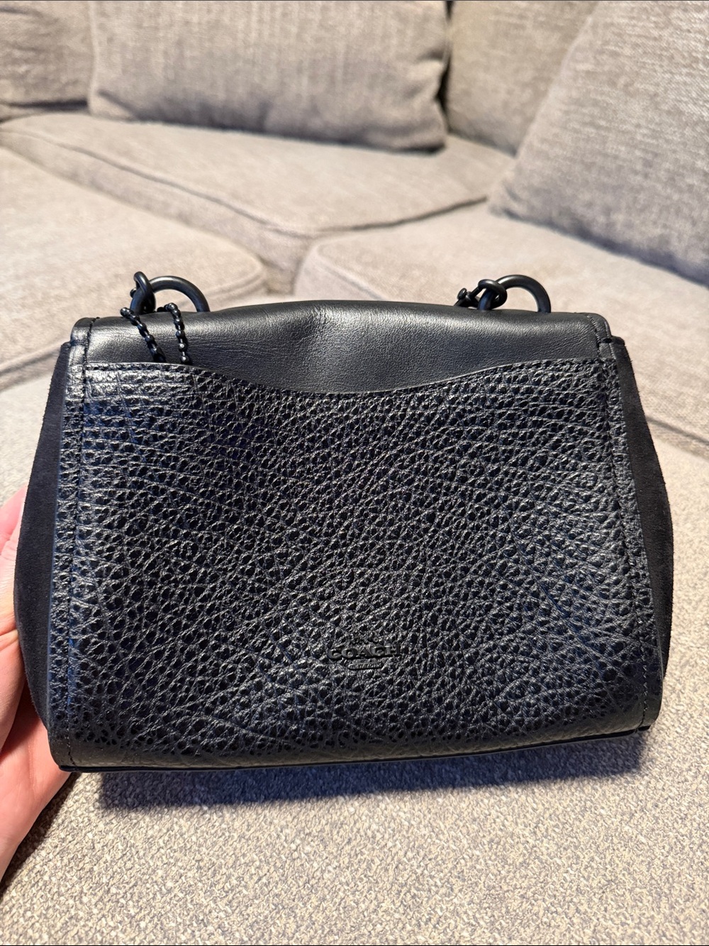 Coach Classic Black Leather Crossbody Bag - Picture 2 of 9